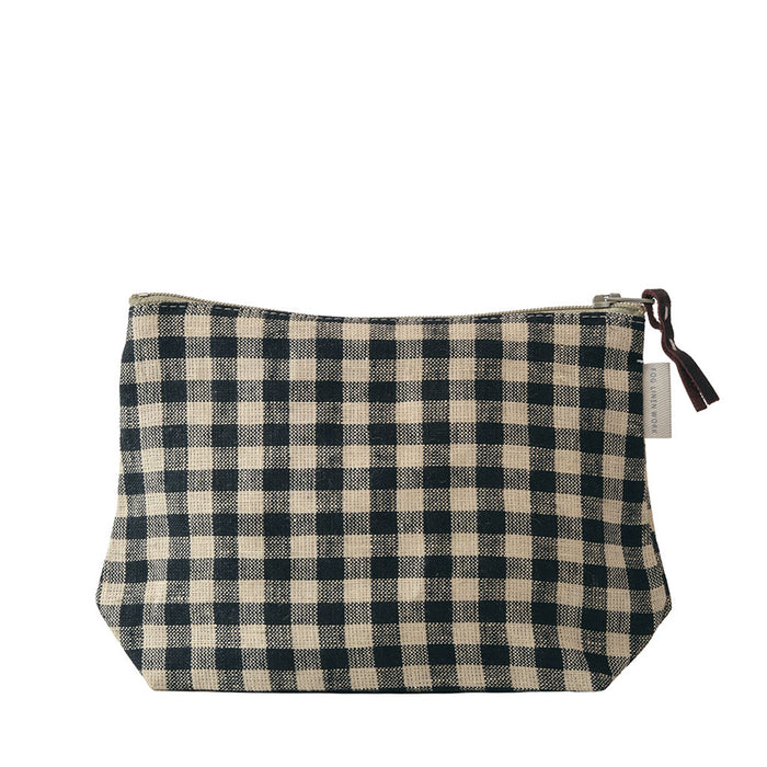 Chris Pouch: Mason