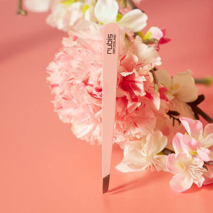 Rubis Swiss Slant Tweezers - Pink